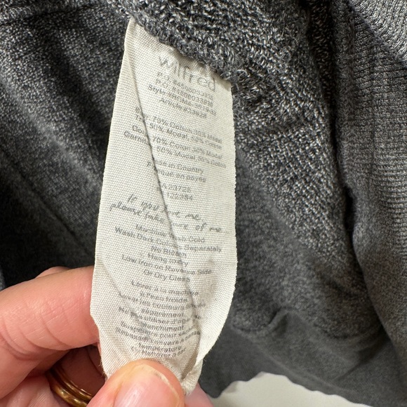 ⭐️Wilfred⭐️ Grey Oversized Cardigan - Picture 7 of 7